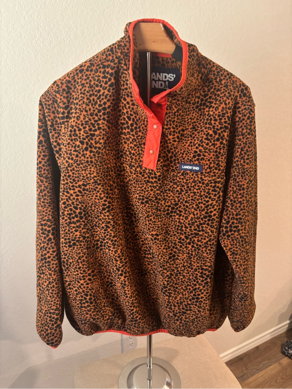 Lands’ End Heritage Fleece Pullover L Petite Leopard Cheetah Snap Neck Orange